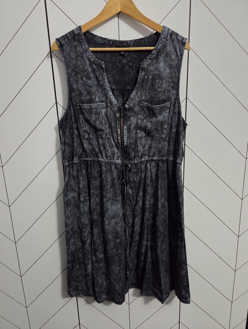 Torrid Black Acid Wash Studded Zip Front Mini Dress, Plus 2 / 2X